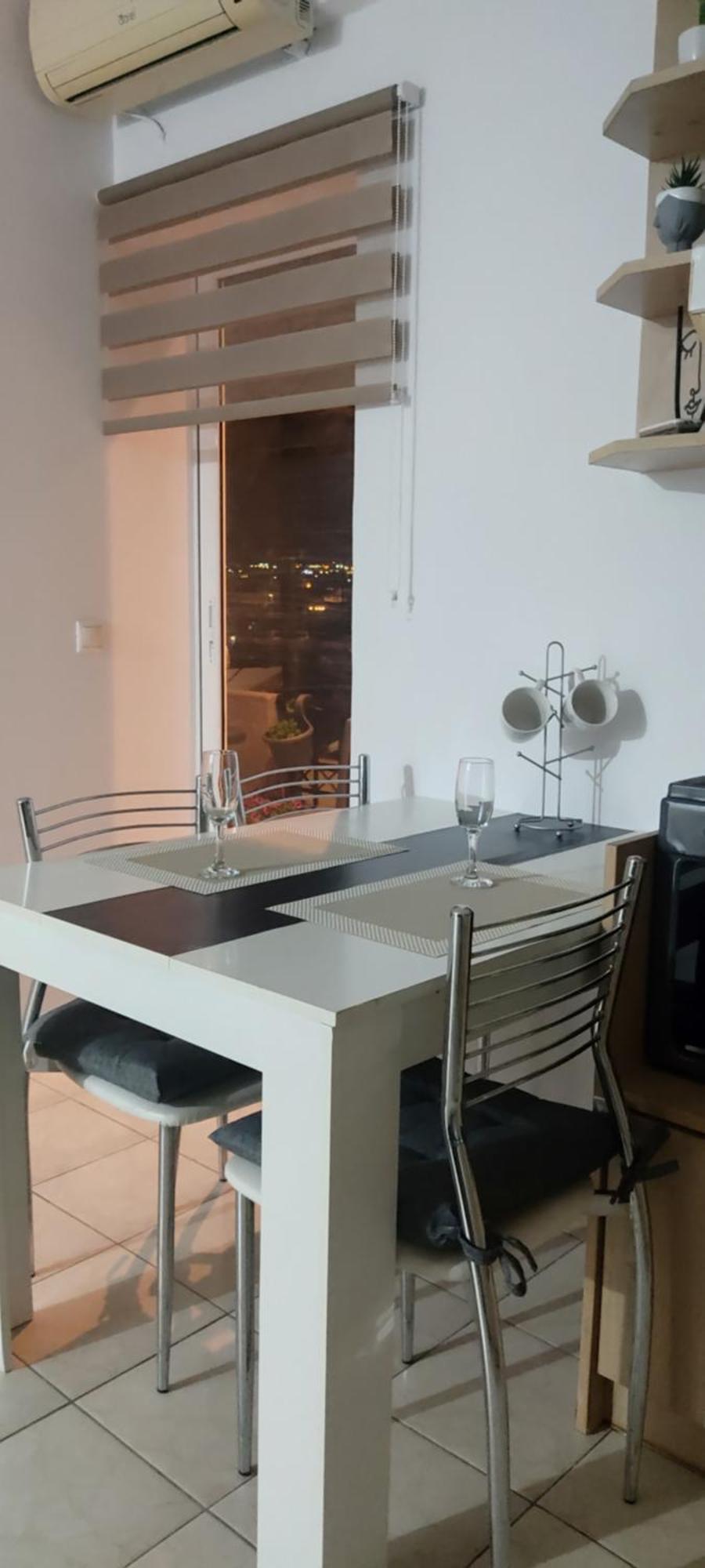 Apartment Point *
